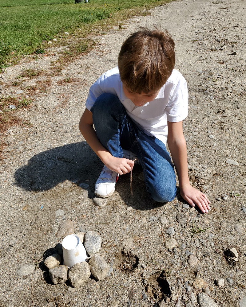 student playing outside - Best boarding schools - private schools for ADHD - private boarding schools - private schools for learning disabilities – Hampshire Country School