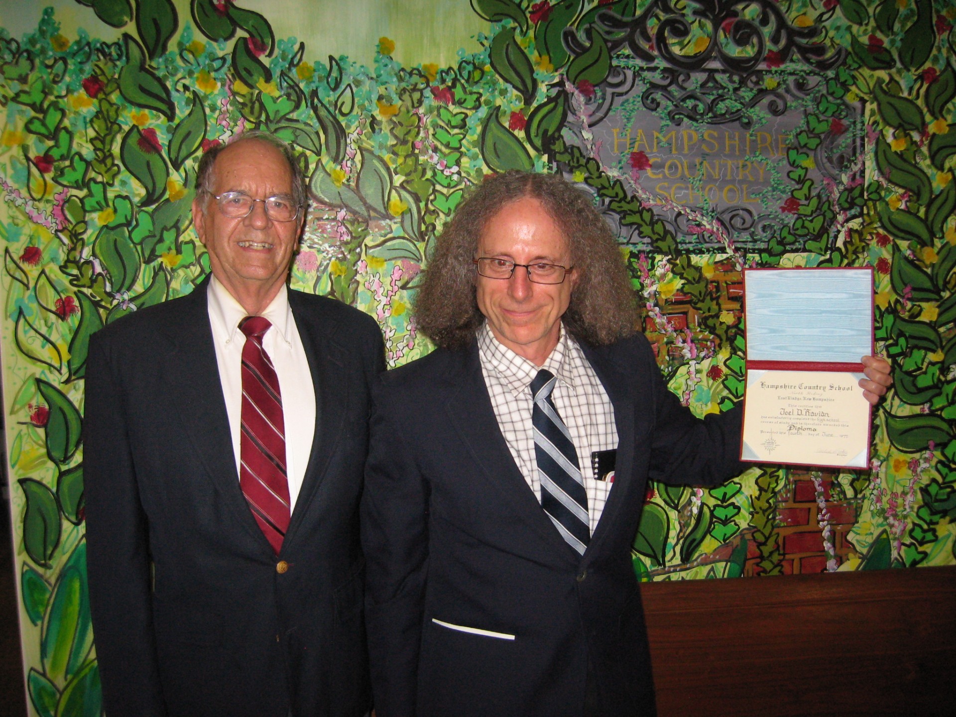 Joel Havian, Alumnus